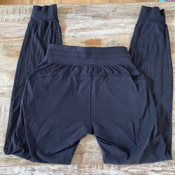 Lululemon Ready to Rulu Pant - Picture 8 of 12